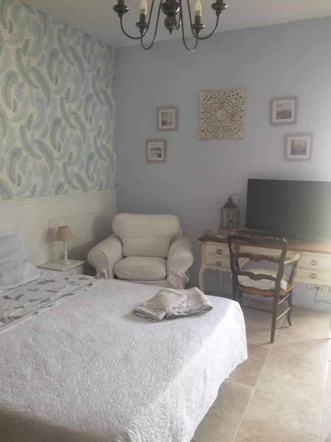 Les Olivades Bed and Breakfast Magalas Eksteriør billede
